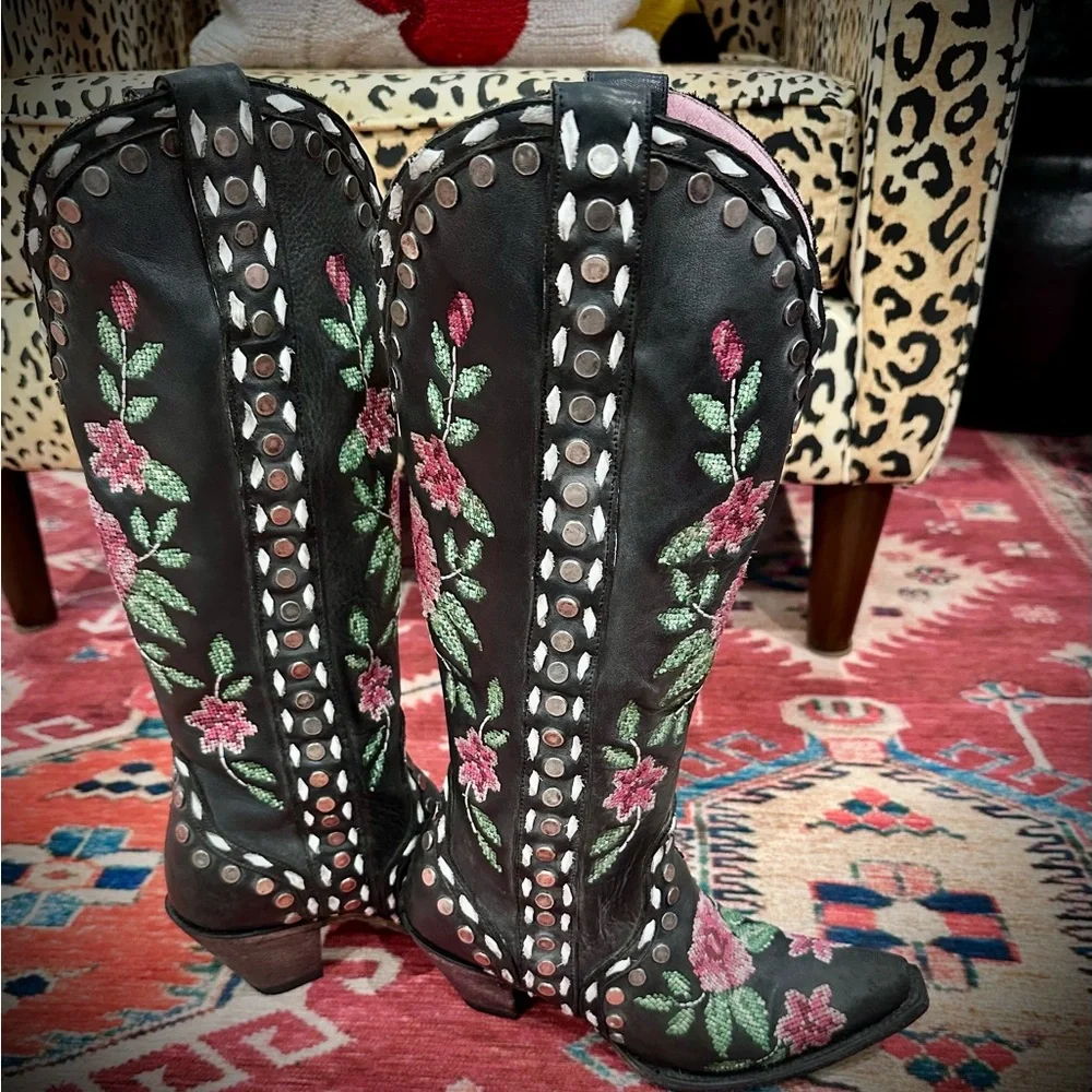 Junk Gypsy x Lane Cowboy Boots Floral Embroidered Black Leather Boots 6.5 - Picture 3 of 4
